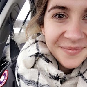 Meet your Posher, Sara